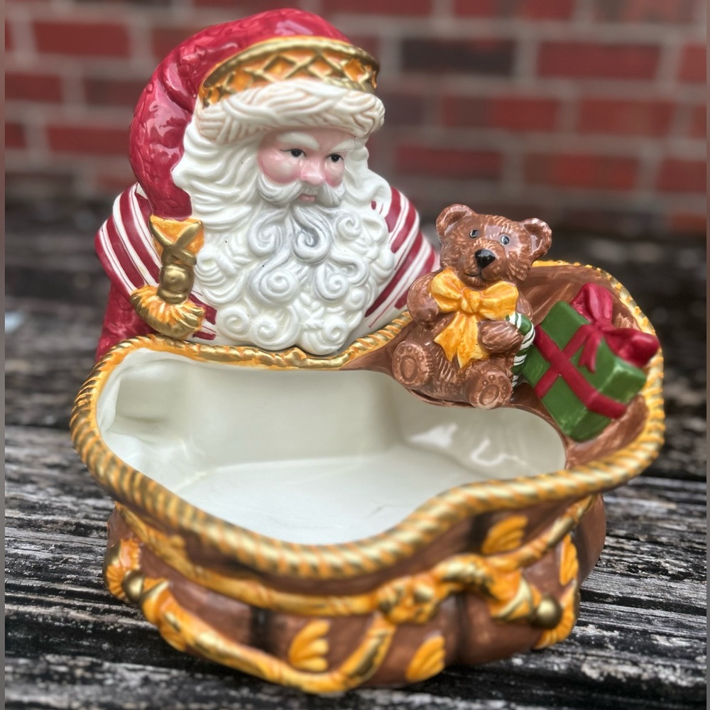 Portfolio Ceramic Holiday Santa Claus w/Christmas Toy Sack Candy Serving Dish E5